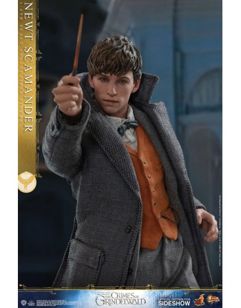 hot toys newt scamander