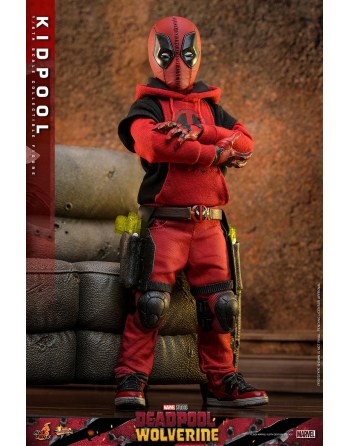PREORDING Hot Toys 1/6...